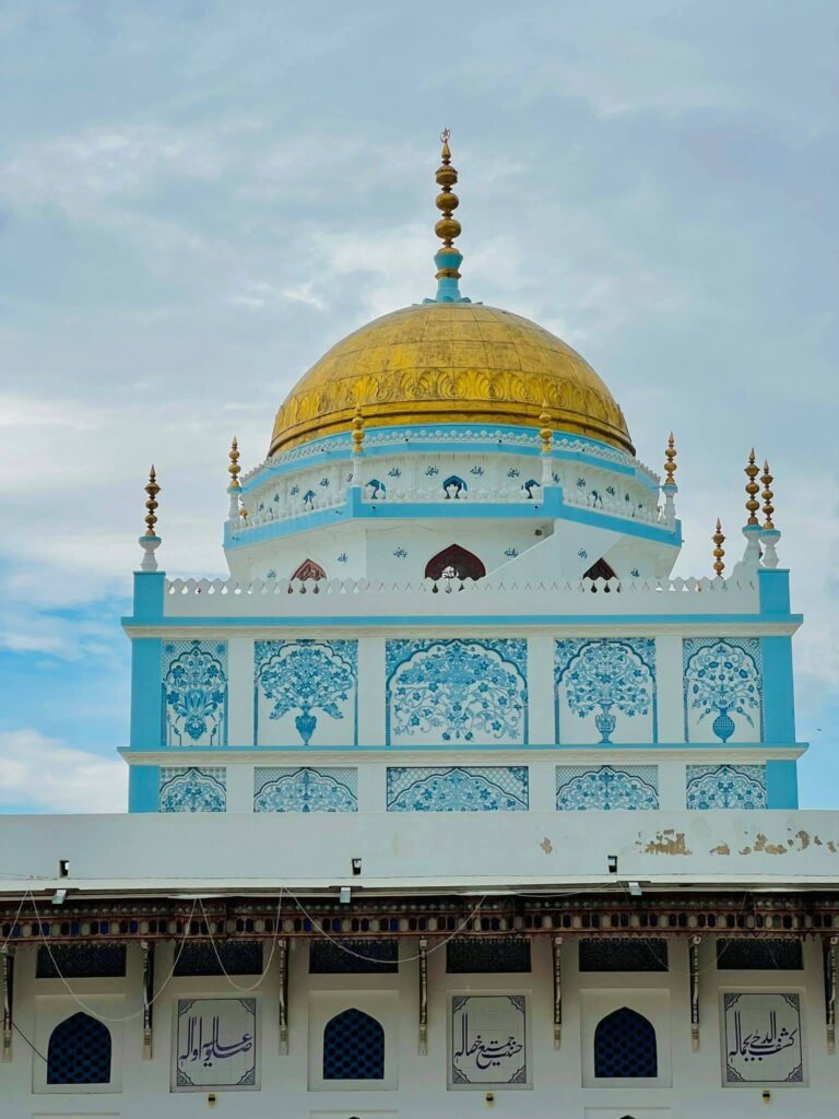 امام العارفین حضرت پیر سید محمد راشد روضہ دھنی قدس سرہ روضہ دھنی